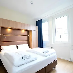 Motel Plus Berlin ברלין